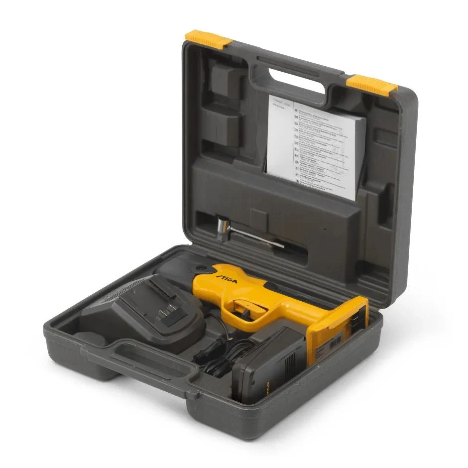 STIGA SC 100e Cordless Pruning Shears Kit 4 STIGA SC 100e Cordless Pruning Shears Kit - Image 2