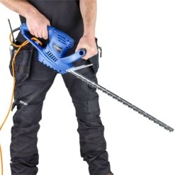 Hyundai HYHT550E Electric Hedge Trimmer 550W 510mm 13 Hyundai HYHT550E Electric Hedge Trimmer 550W 510mm -Cheap Blade Spray Store HYHT550E 08 1 97311