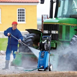 Nilfisk MC 2C Mobile Cold Water Pressure Washer -Cheap Blade Spray Store a72dca3f53449af79b939e6ed92559b85374ac0a