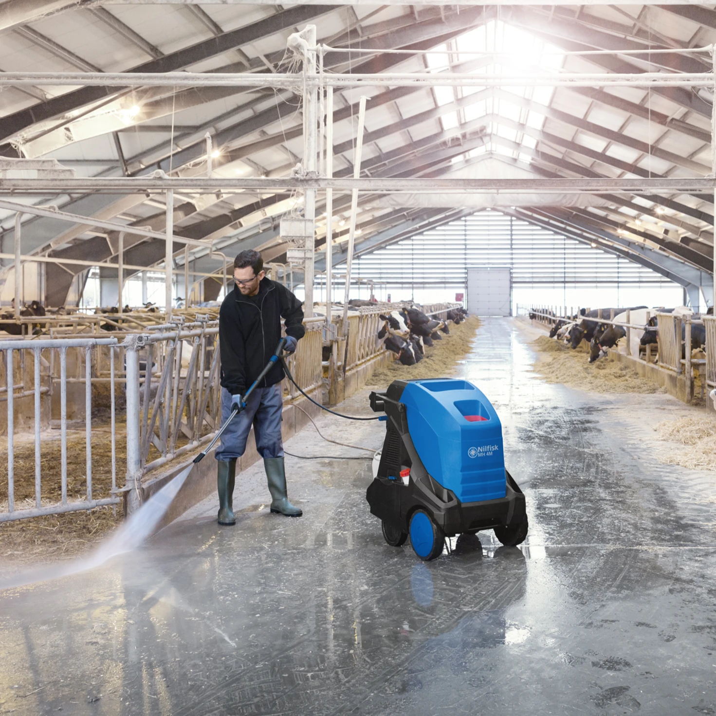 Nilfisk MH 3M-100/600 Hot Water Pressure Washer 4 Nilfisk MH 3M-100/600 Hot Water Pressure Washer - Image 2