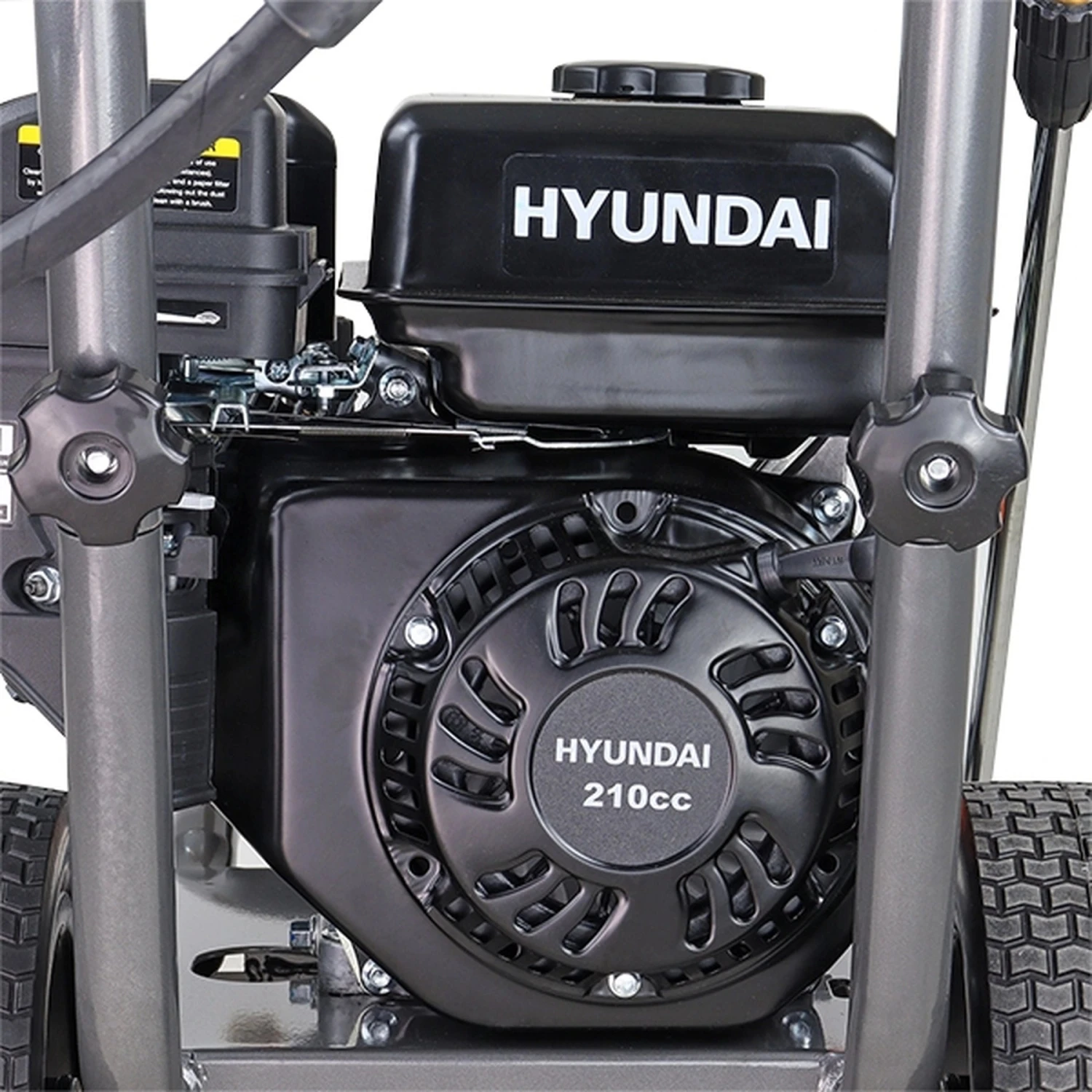 Hyundai HYW3100P2 Petrol Pressure Washer 8 Hyundai HYW3100P2 Petrol Pressure Washer - Image 6