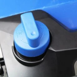 Hyundai HYSC210 Petrol Lawn Scarifier & Aerator -Cheap Blade Spray Store hysc210 06 84420