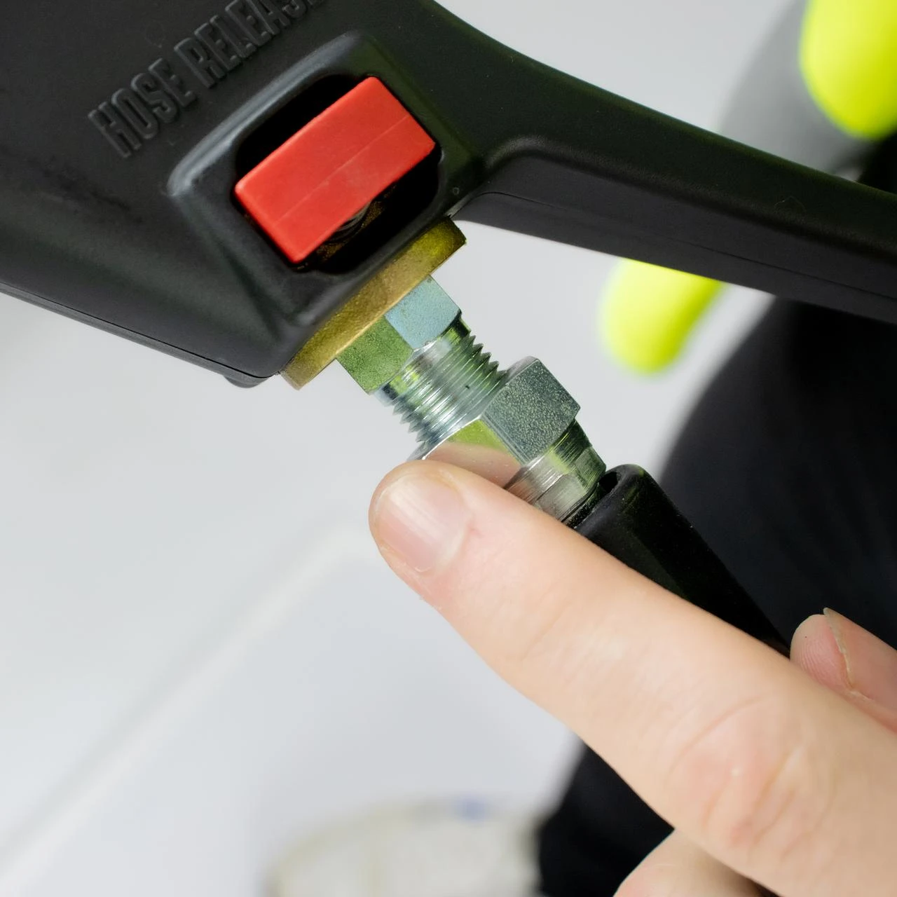 Hyundai HY145HPW-1 2100psi Power Jet Washer 17 Hyundai HY145HPW-1 2100psi Power Jet Washer - Image 15